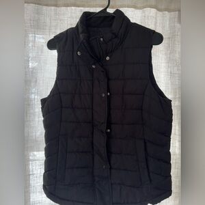Women’s Gap Black Vest
